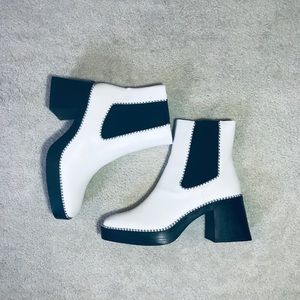 Prettylittlething platform western boots size 10